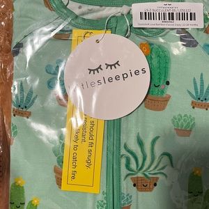 Little Sleepies Succulent Love Zippy